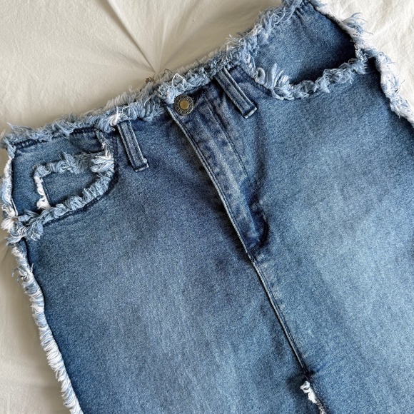 y2k Nevada distressed denim mini skirt - Picture 2 of 9
